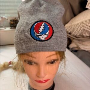Greatful Dead Gray Beanie with Skull Patch